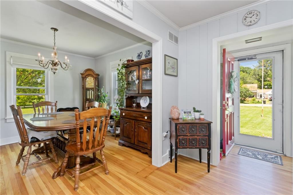 594 Golf Course Road Aliquippa, PA 15001 - Photo 6 of 17 Gallery Image 6