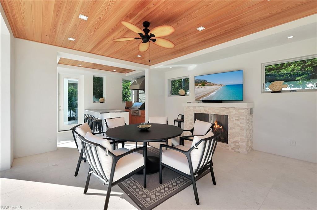 739 5th Avenue North Naples, FL 34102 - Photo 46 of 50