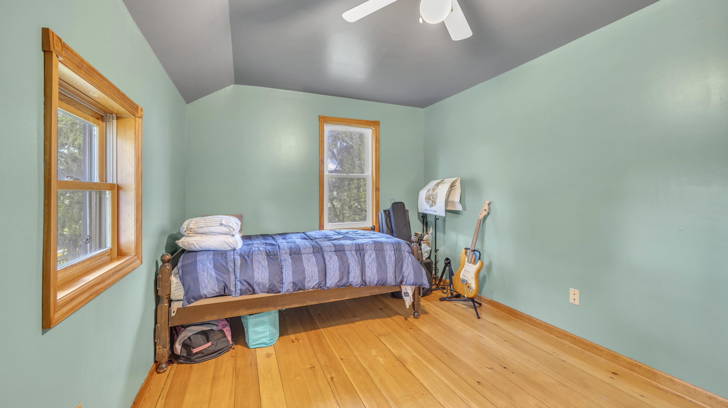W2158 Poplar Road Forest, WI 54937 - Photo 17 of 34 Bedroom