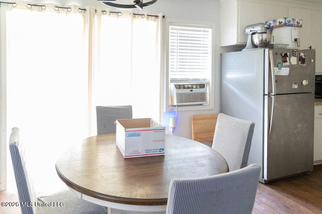 707 Cherokee Road Greenwood, MS 38930 - Photo 8 of 14 2U8A5979