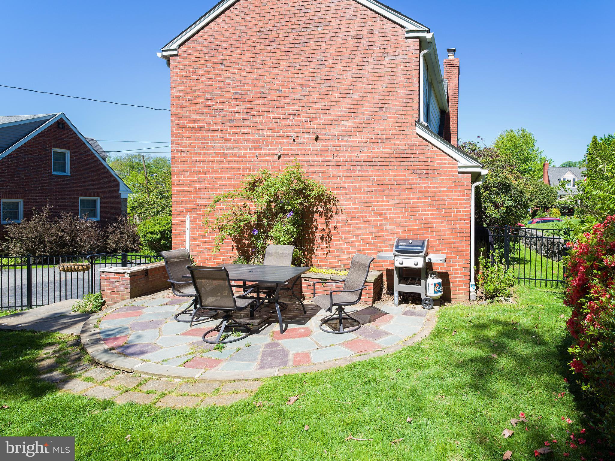 455 Glendale Circle Springfield, PA 19064 - Photo 22 of 24 Patio
