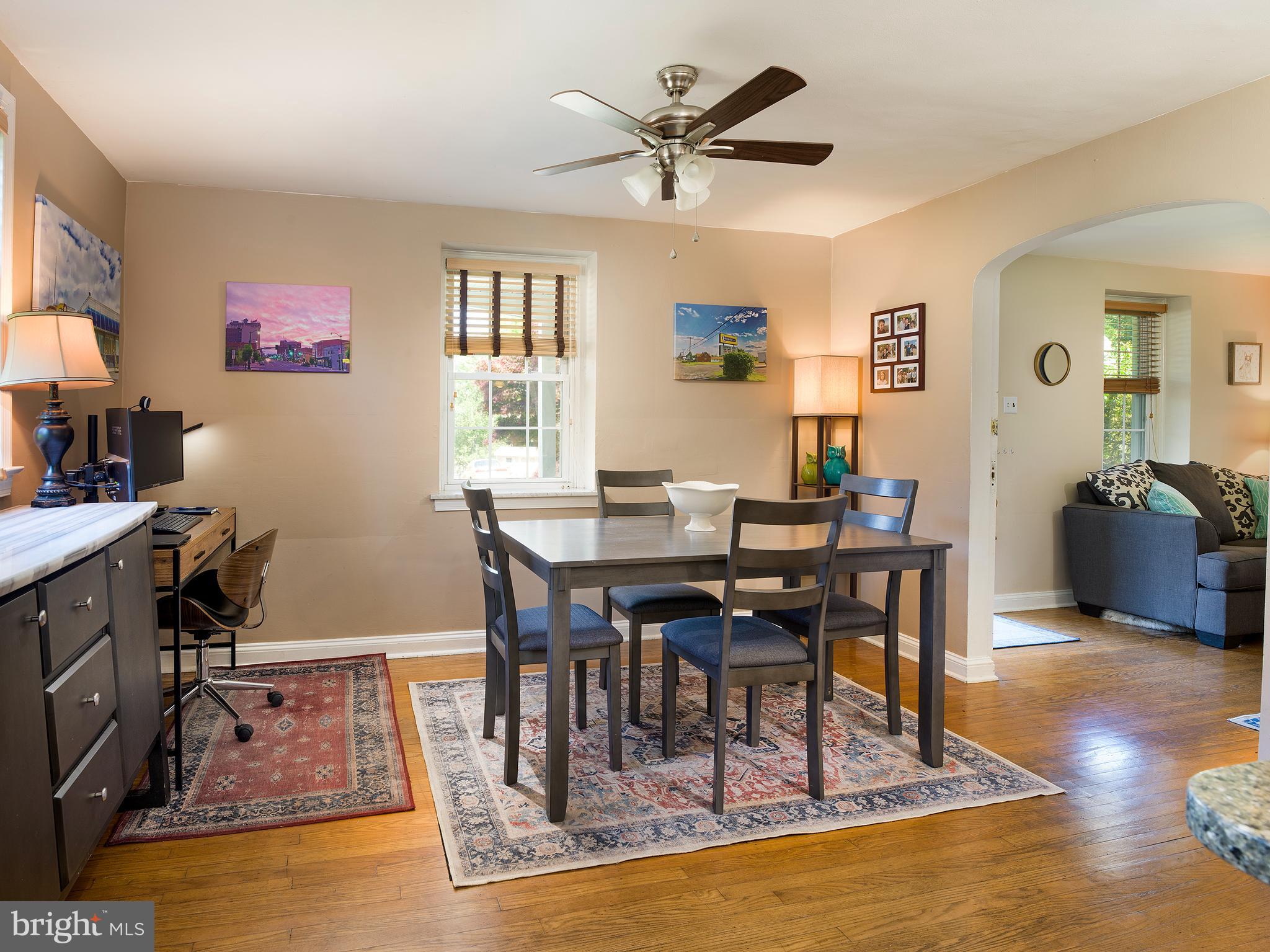 455 Glendale Circle Springfield, PA 19064 - Photo 9 of 24 Dining Room