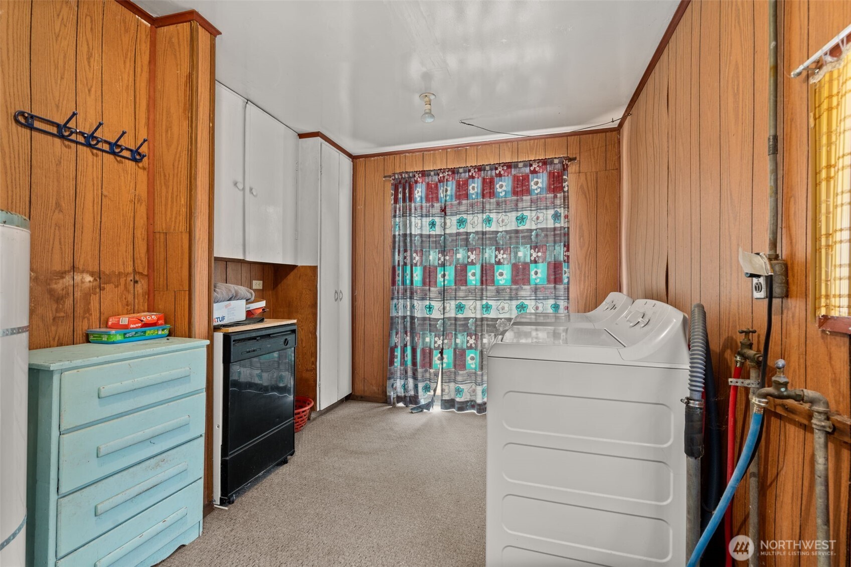 1206 West 4th Street South Bend, WA 98586 - Photo 17 of 29 a utility room with closet dryer and washer
