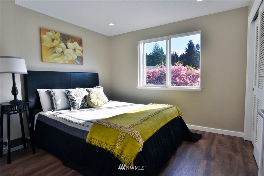 3816 Southwest 327th Street Federal Way, WA 98023 - Photo 13 of 19 Gallery Image 13