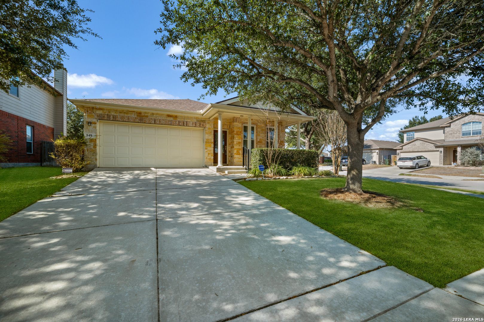 549 Celtic Ash Run Schertz, TX 78108 - Photo 2 of 30