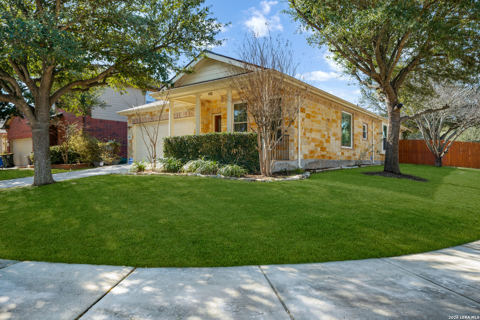 549 Celtic Ash Run Schertz, TX 78108 - Photo 4 of 30