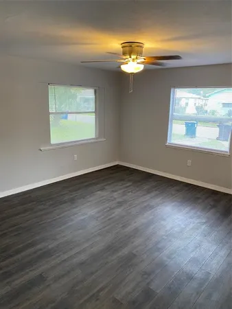 $2,950 | 2525 Imlay Court South, St. Petersburg, FL 33705