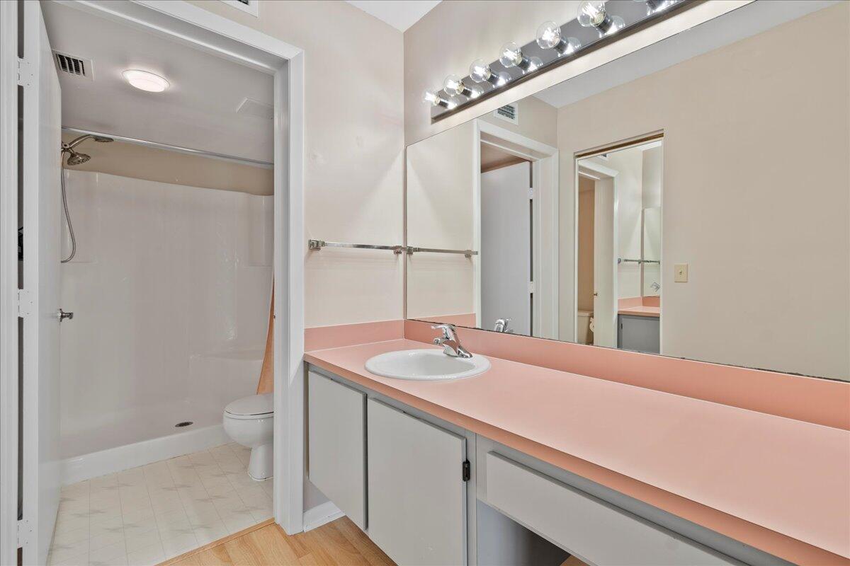 301 Pinecrest Circle, Unit C Jupiter, FL 33458 - Photo 17 of 36 Master Bath