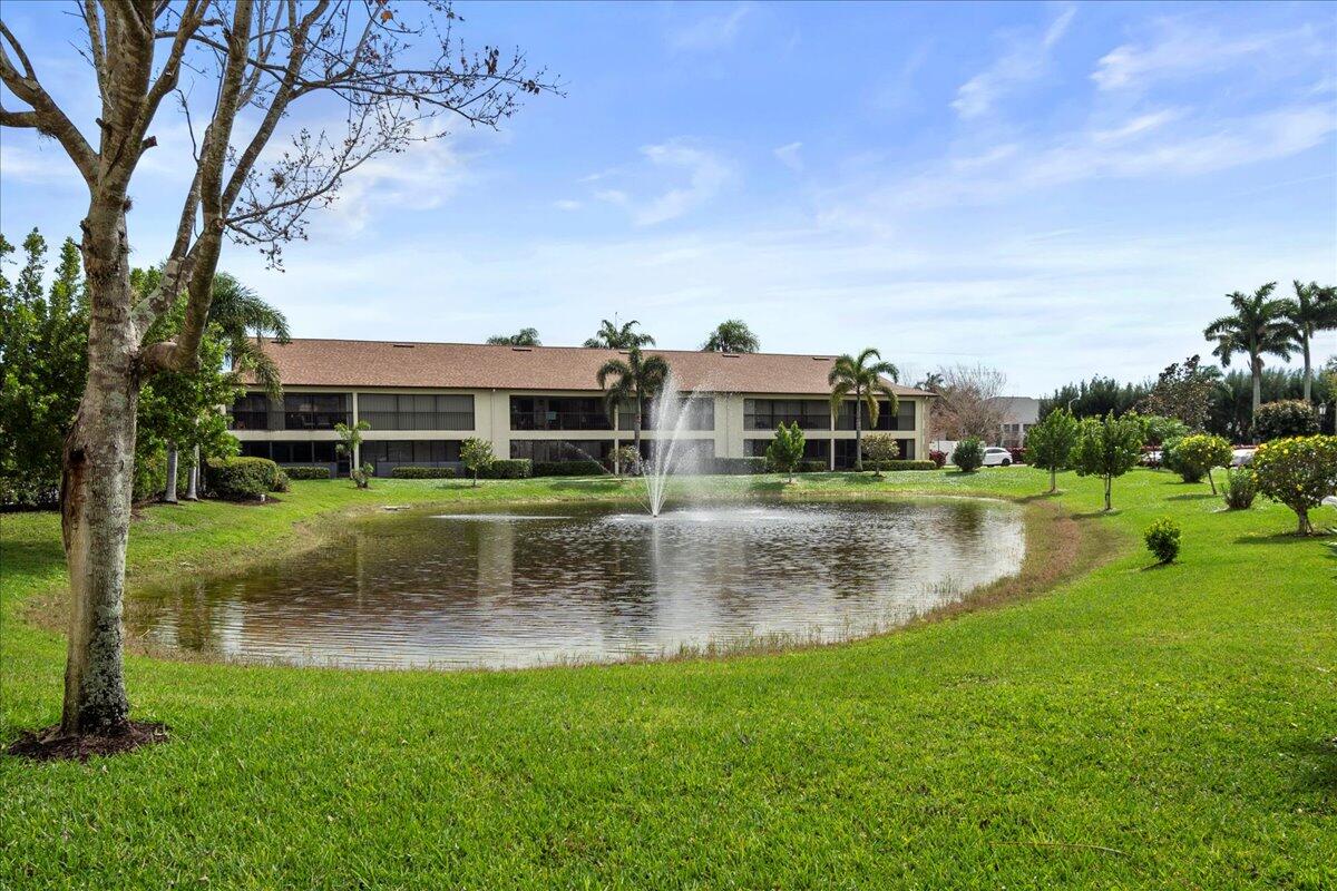 301 Pinecrest Circle, Unit C Jupiter, FL 33458 - Photo 28 of 36 Serene Lake