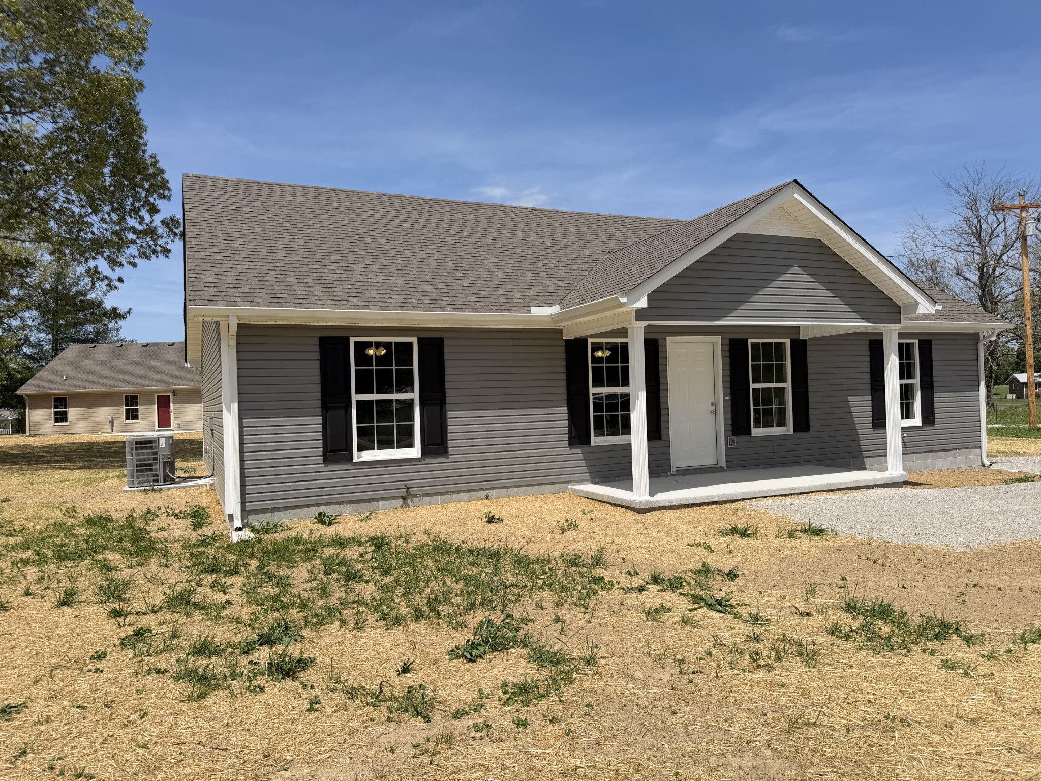 74 6 Mile Board Road Winchester, TN 37398 - Photo 4 of 99