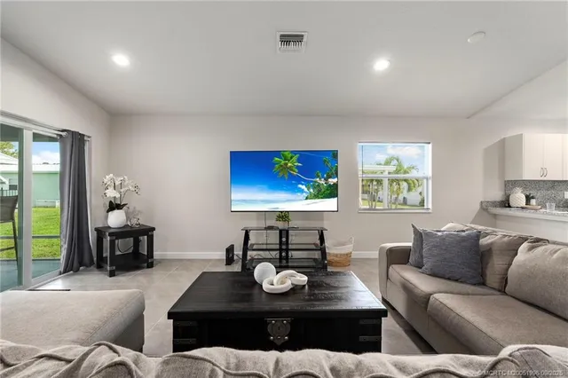 $225,000 | 4 La Paloma Lane, Port St. Lucie, FL 34984