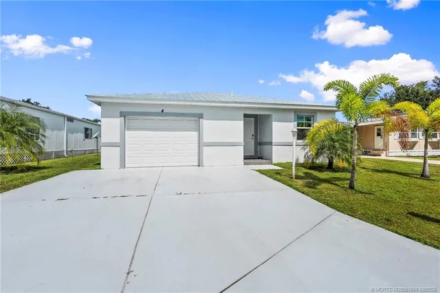 $225,000 | 4 La Paloma Lane, Port St. Lucie, FL 34984
