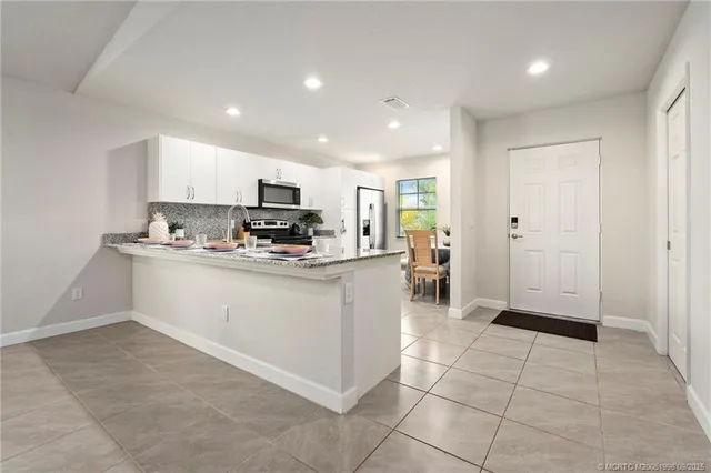 $225,000 | 4 La Paloma Lane, Port St. Lucie, FL 34984