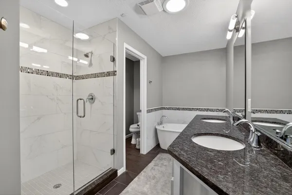 $675,000 | 552 Panorama Circle Northwest, Rochester, MN 55901