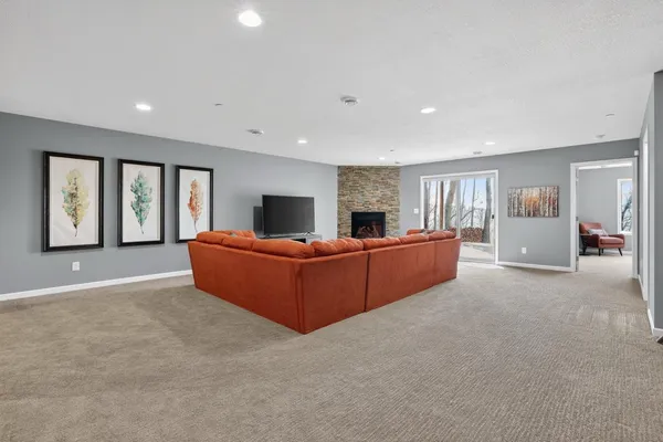 $675,000 | 552 Panorama Circle Northwest, Rochester, MN 55901