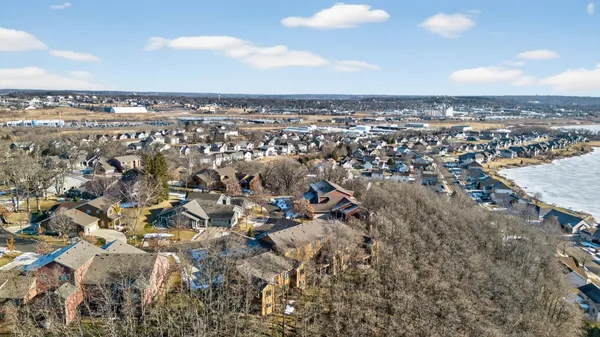 $675,000 | 552 Panorama Circle Northwest, Rochester, MN 55901