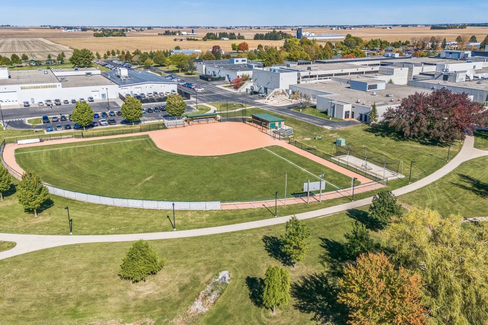 740 Prairie Pond Circle Malta, IL 60150 - Photo 5 of 10 a view of a swimming pool