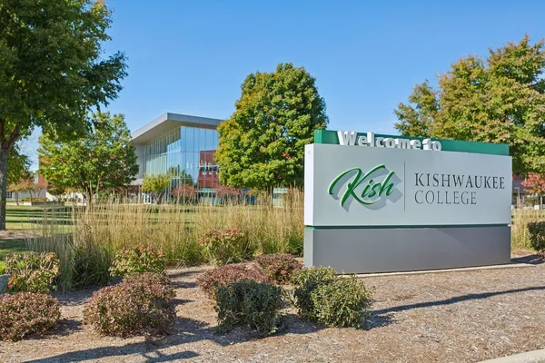 a sign that is on the side of a building