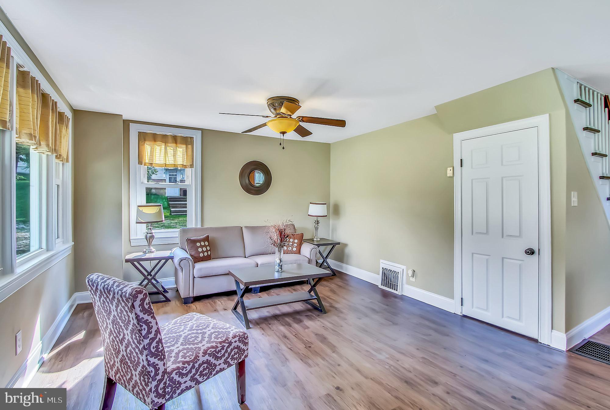 955 Manor Road Windsor, PA 17366 - Photo 2 of 27