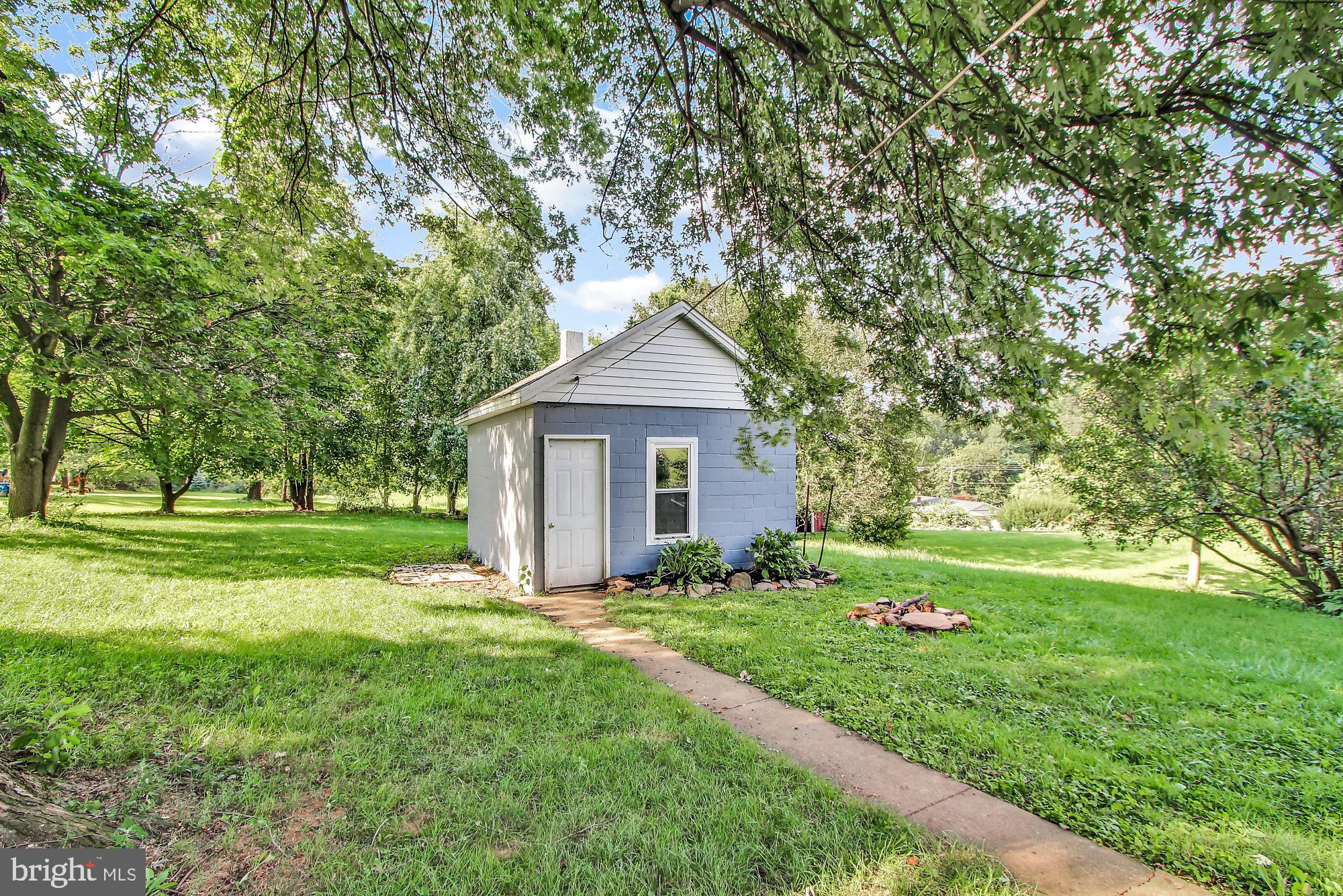 955 Manor Road Windsor, PA 17366 - Photo 23 of 27