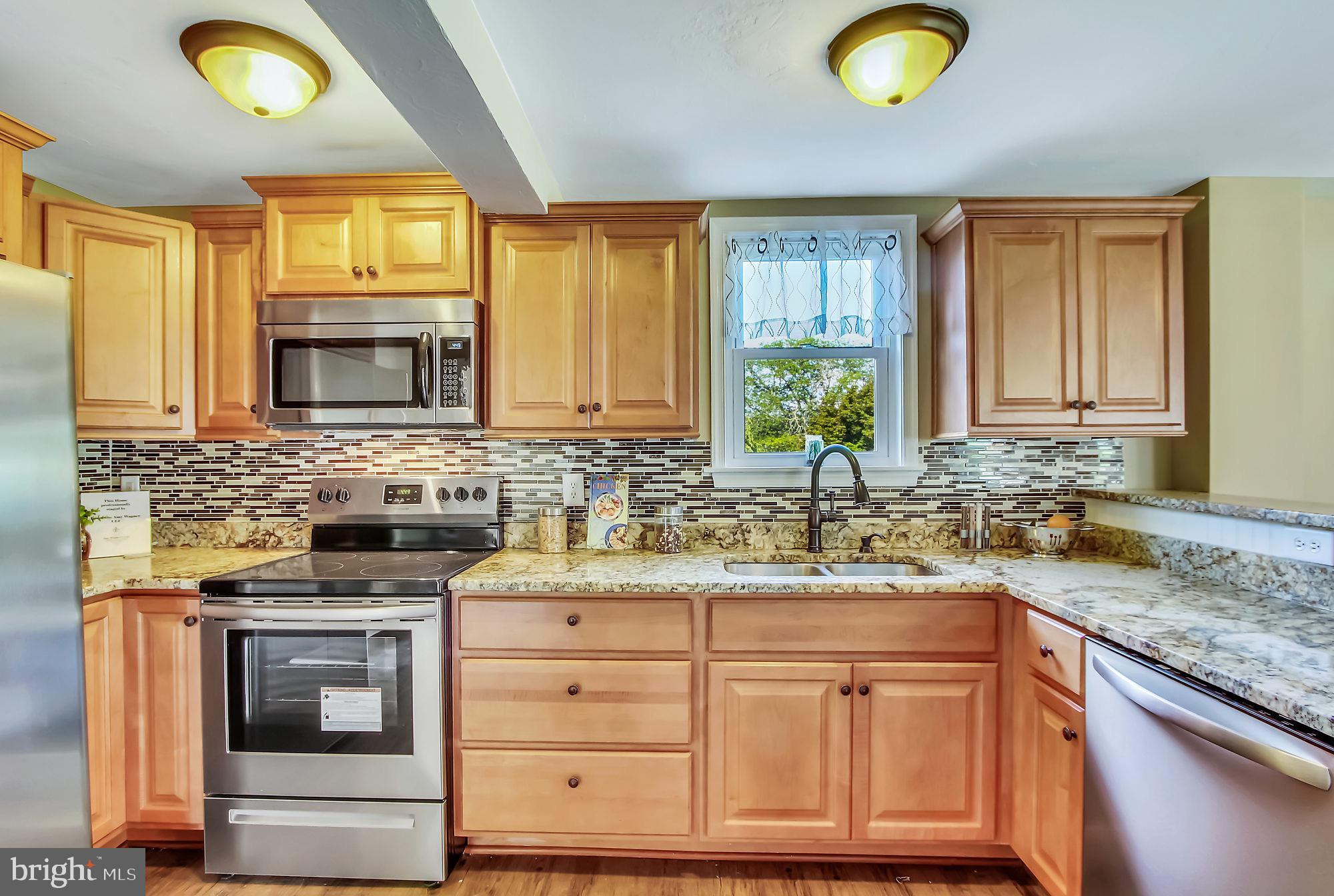 955 Manor Road Windsor, PA 17366 - Photo 10 of 27