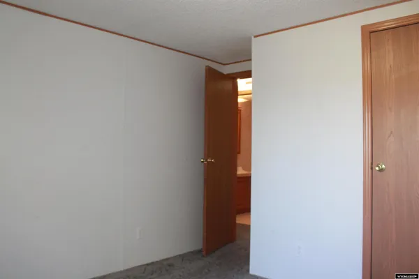 $380,000 | 387 South Missouri Road, Shoshoni, WY 82649