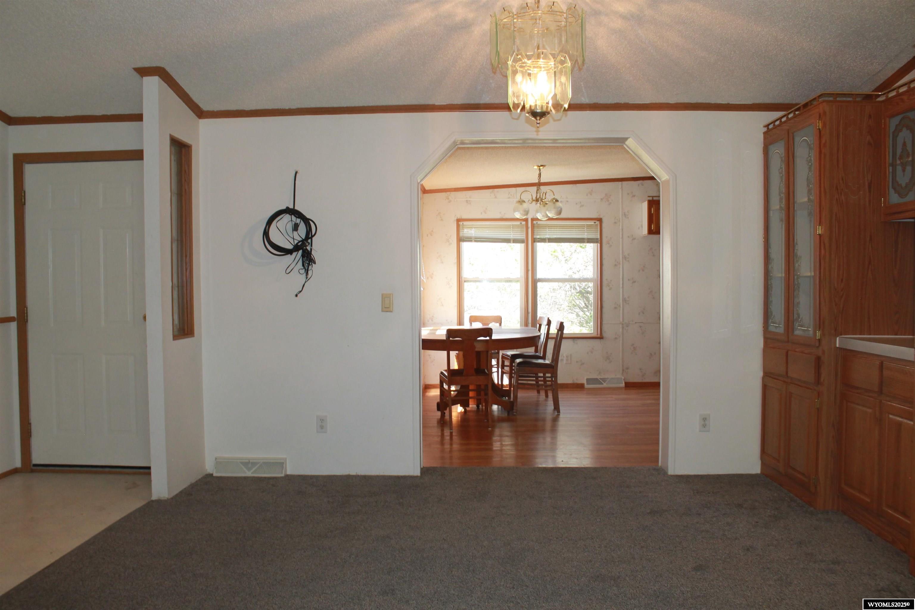 387 South Missouri Road Shoshoni, WY 82649 - Photo 17 of 47