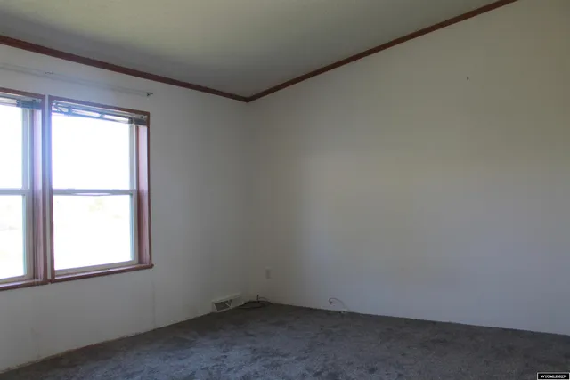 $380,000 | 387 South Missouri Road, Shoshoni, WY 82649