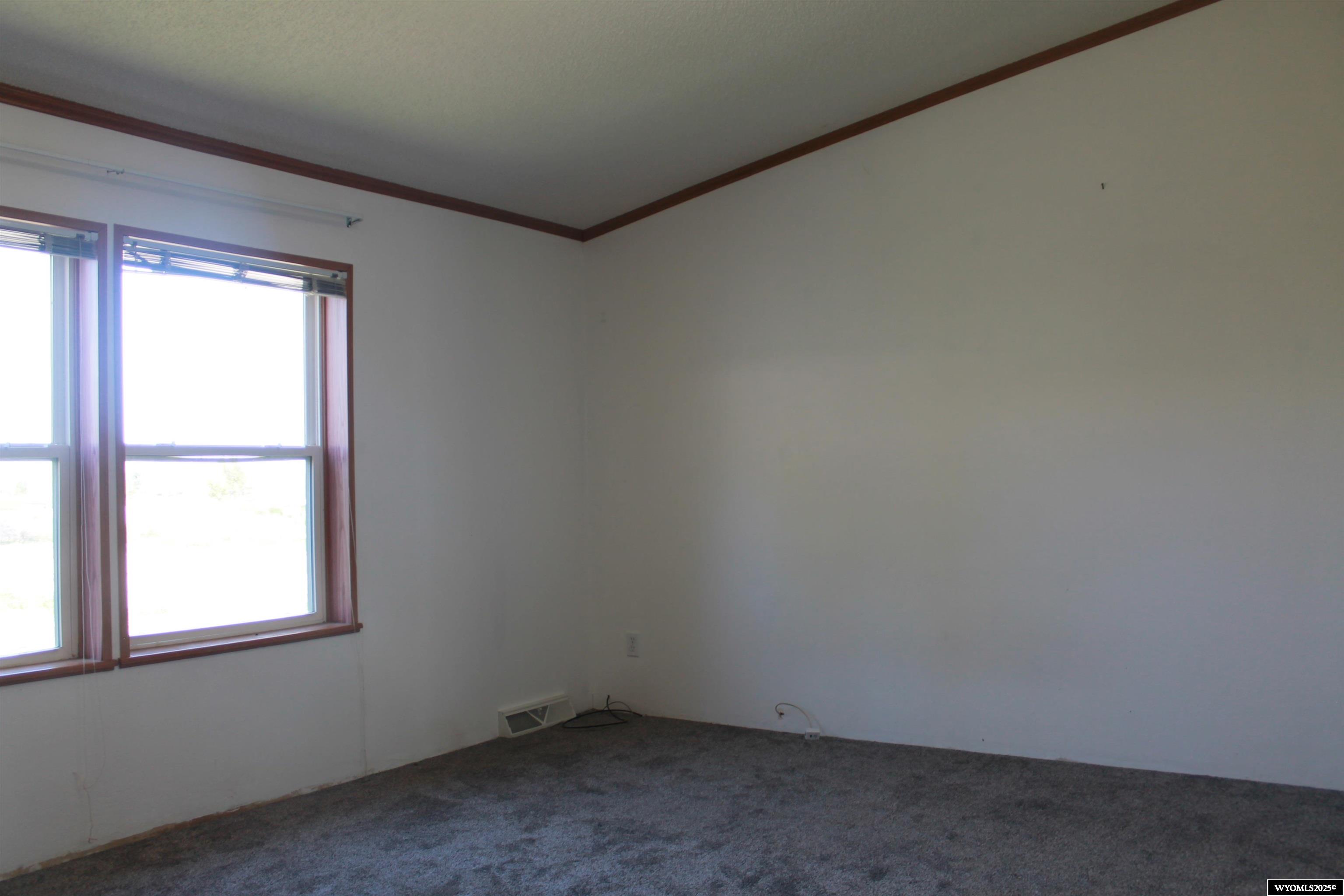 387 South Missouri Road Shoshoni, WY 82649 - Photo 26 of 47