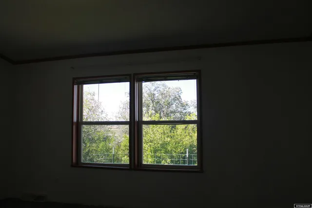 $380,000 | 387 South Missouri Road, Shoshoni, WY 82649