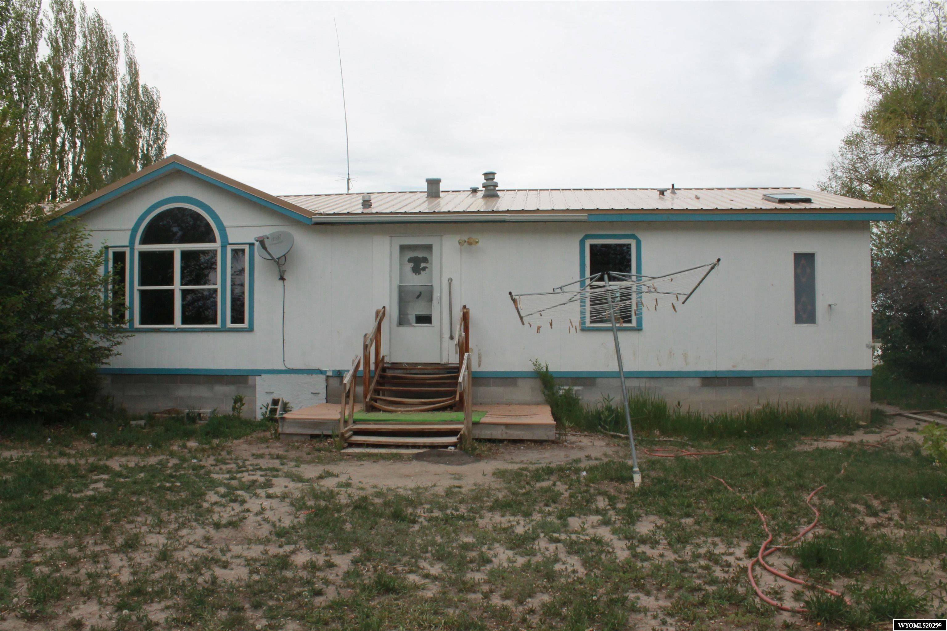 387 South Missouri Road Shoshoni, WY 82649 - Photo 39 of 47
