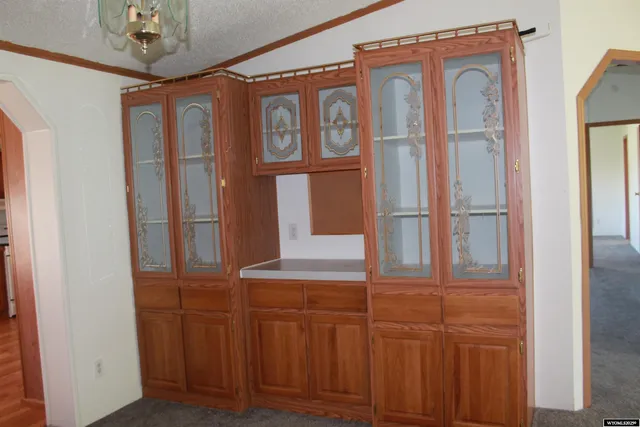 $380,000 | 387 South Missouri Road, Shoshoni, WY 82649