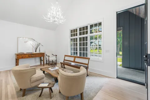 $1,795,000 | 853 Sauganash Drive, Fontana, WI 53125