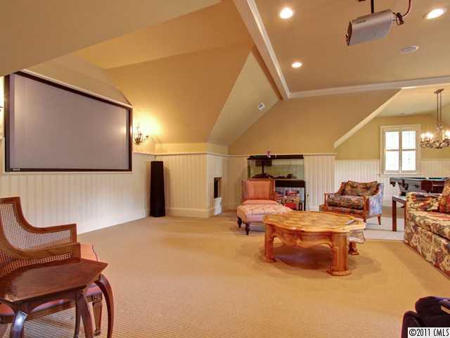 5401 Hardison Road Charlotte, NC 28226 - Photo 12 of 16 Gallery Image 12