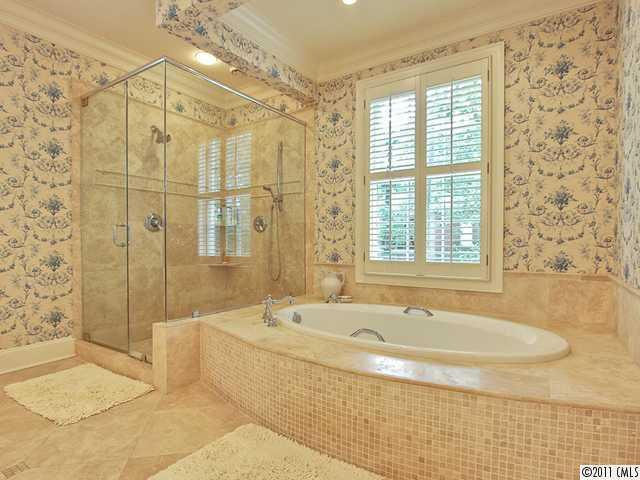 5401 Hardison Road Charlotte, NC 28226 - Photo 10 of 16 Gallery Image 10