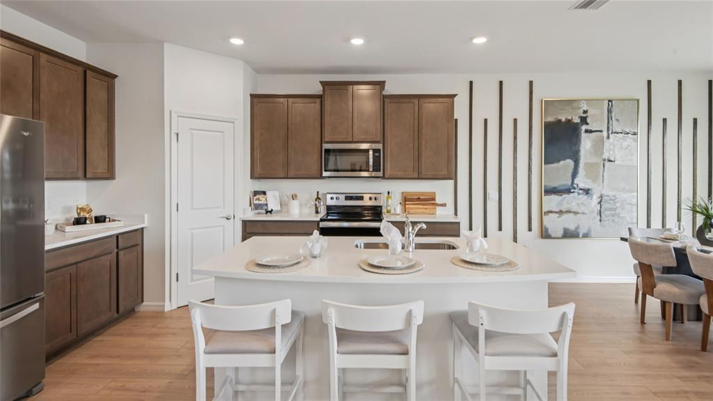 11261 Duckling Way Weeki Wachee, FL 34613 - Photo 4 of 30