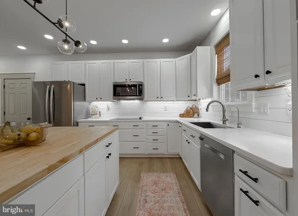 $4,200 | 23185 Pembrook Drive, Hollywood, MD 20636