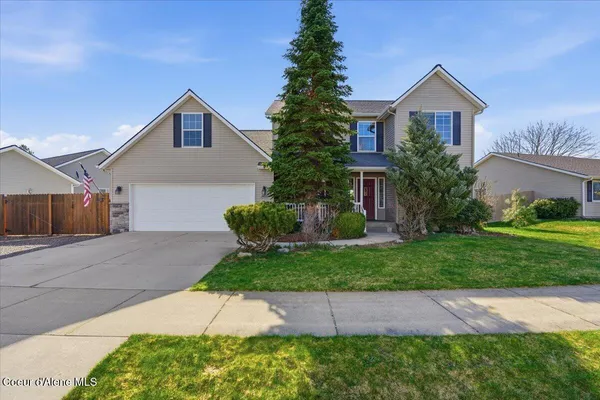$649,500 | 2472 West Warwick Court, Hayden, ID 83835