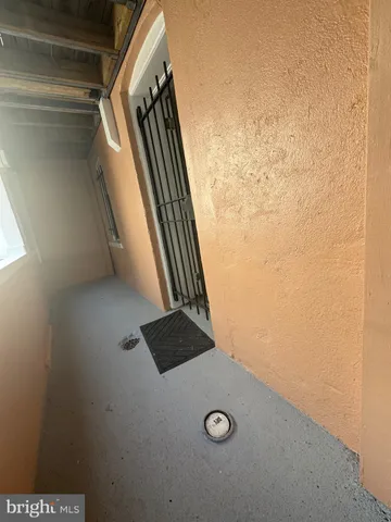 a view of utility room