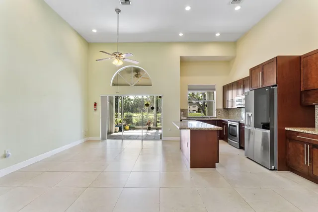 $580,000 | 7793 Highlands Circle, Margate, FL 33063