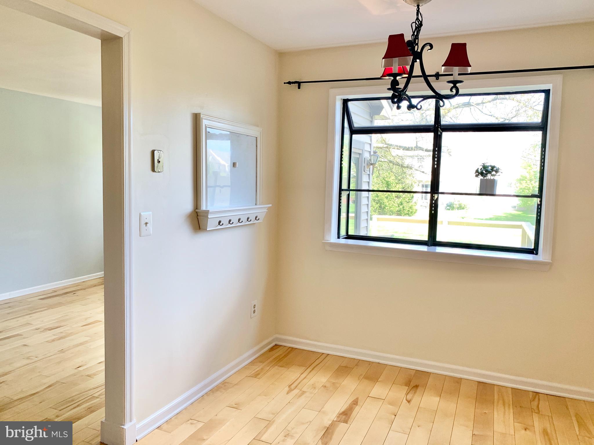305 Marten Road Princeton, NJ 08540 - Photo 11 of 38