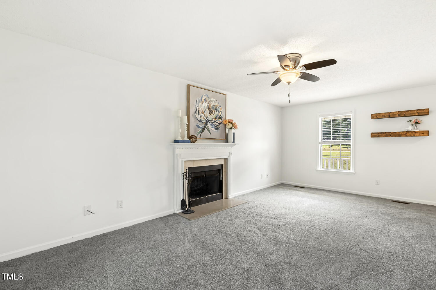 6305 Silver Spring Court Willow Spring, NC 27592 - Photo 5 of 15 Family Room