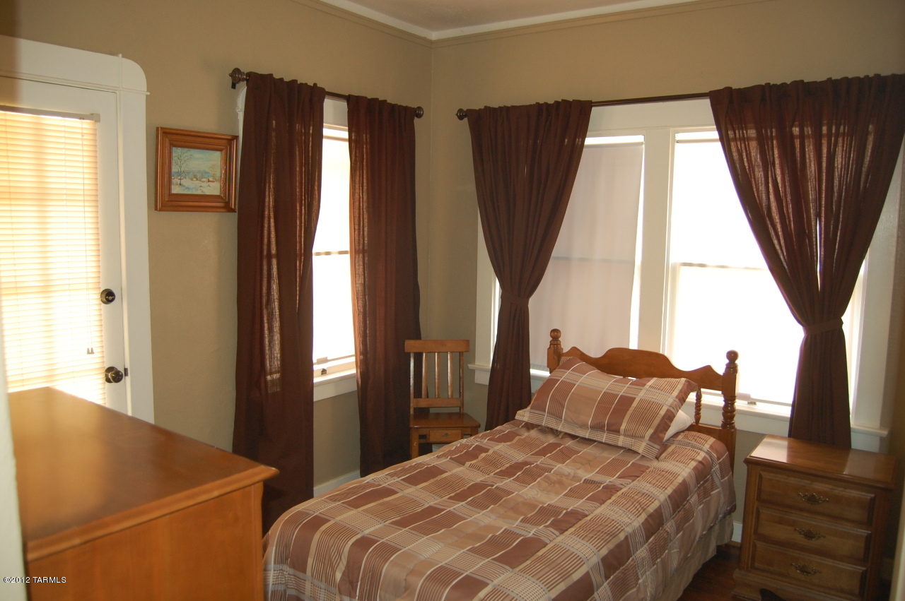 1031 East Grant Road Tucson, AZ 85719 - Photo 15 of 36 Gallery Image 15
