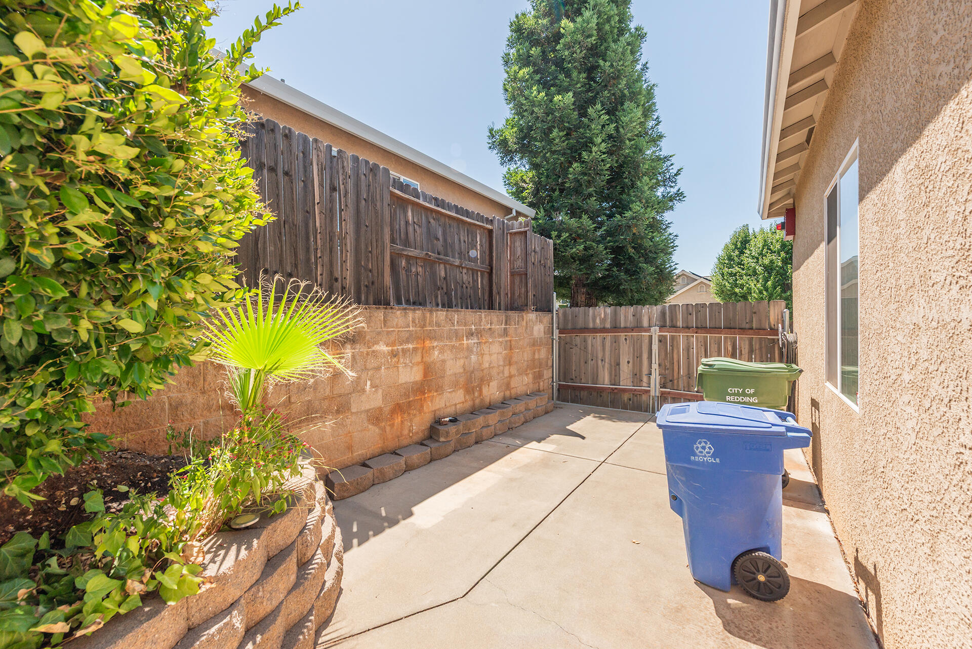 1946 Tarmac Road Redding, CA 96003 - Photo 42 of 42 DSC_5833