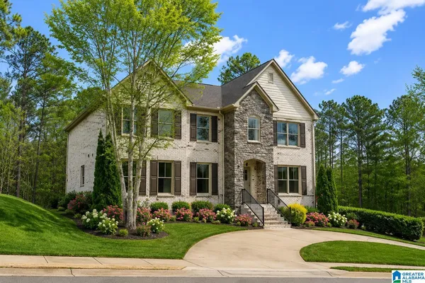 $779,000 | 6417 Deerfoot Crossing Drive, Trussville, AL 35173