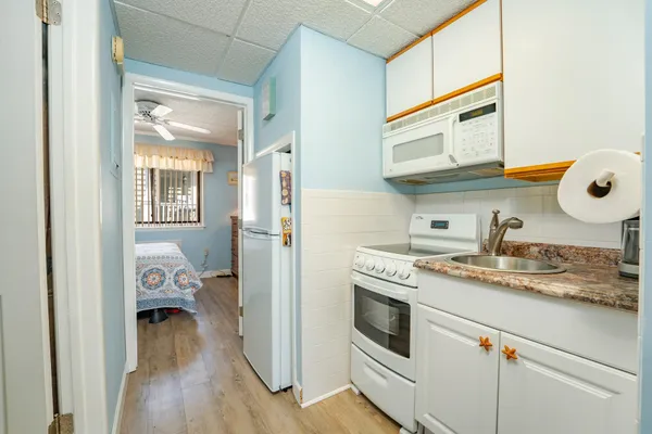 $289,999 | 921 Wesley Avenue, Unit A24, Ocean City, NJ 08226