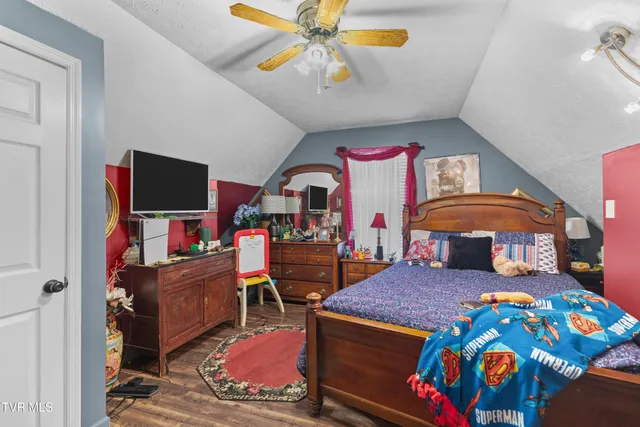 $299,000 | 2793 Highway 31, Sneedville, TN 37869