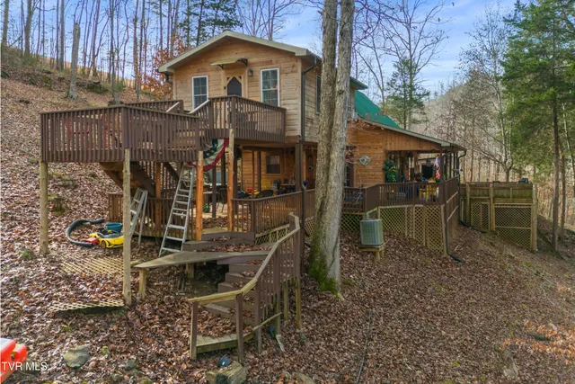 $299,000 | 2793 Highway 31, Sneedville, TN 37869