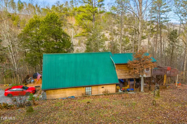 $294,000 | 2793 Highway 31, Sneedville, TN 37869