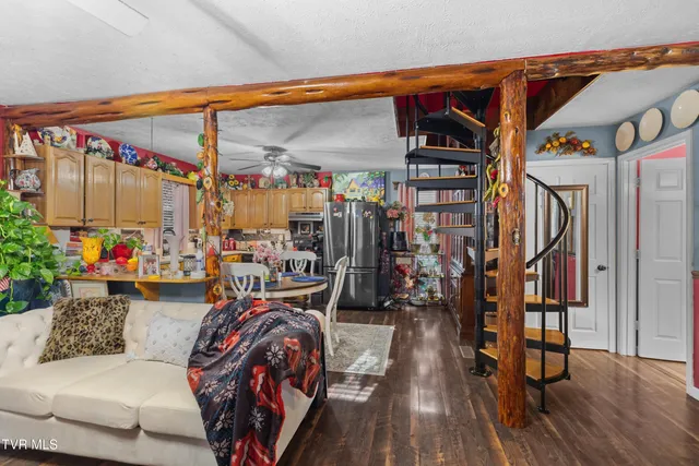 $299,000 | 2793 Highway 31, Sneedville, TN 37869